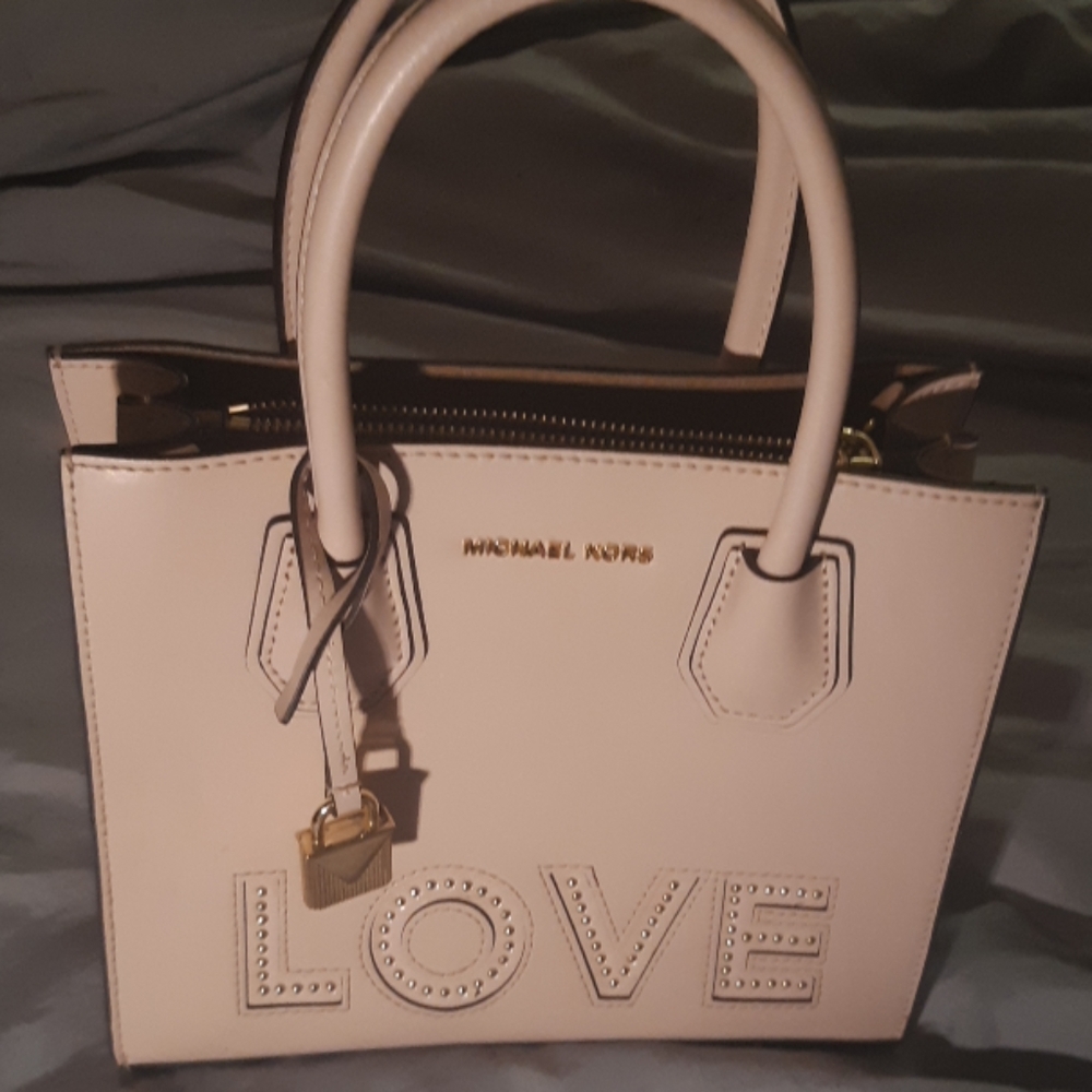 Michael Kors LOVE handbag